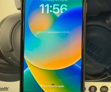 Apple iPhone 8 64GB Factory Unlocked Black (Battery: 80%)