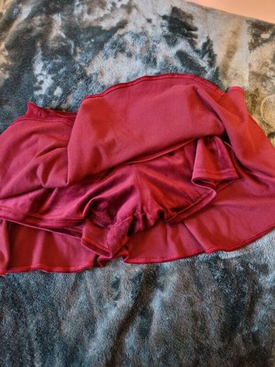 Skort burgundy size XS / S