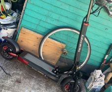Electric scooter