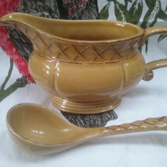 Gravy Boat & Ladle