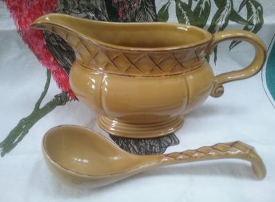 Gravy Boat & Ladle