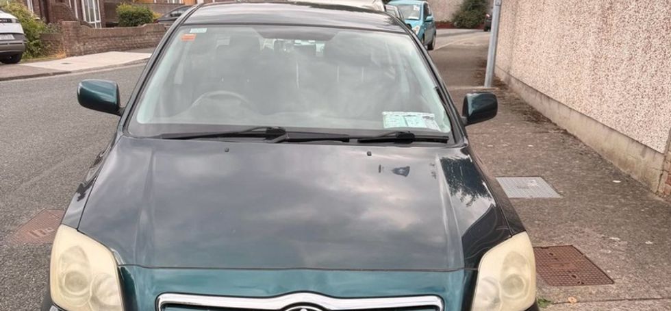 2004 Toyota Avensis