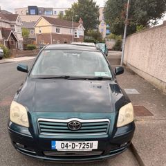 2004 Toyota Avensis