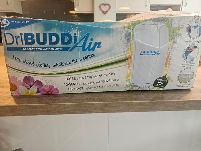 Dri Buddi Air plug in clothes dryer