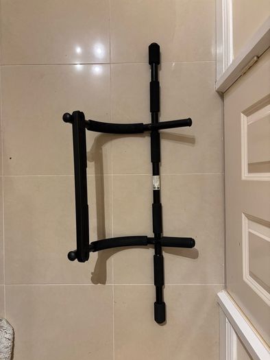Bench + Pull-up Bar