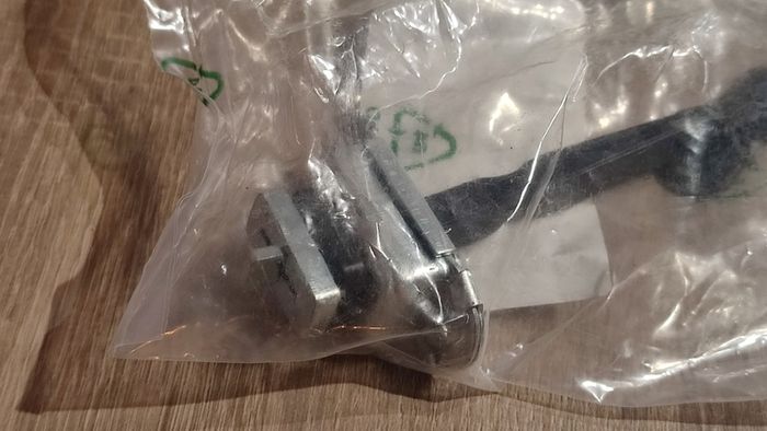Toyota Corolla, Auris rear door check strap/door stop. NEW!