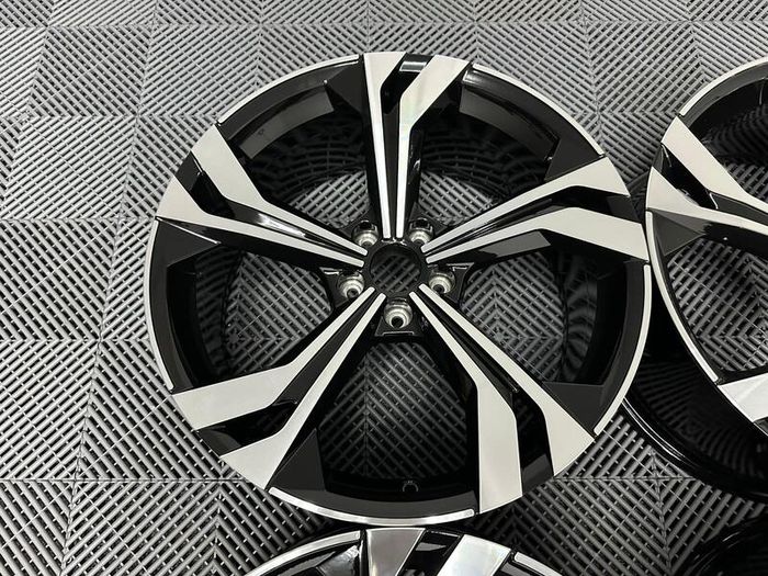 20" Inch Audi Sportsback style wheels A4 A5 A6 A7 A8 Q3 Q5 Skoda Vw Tiguan Golf T-Roc 5x112