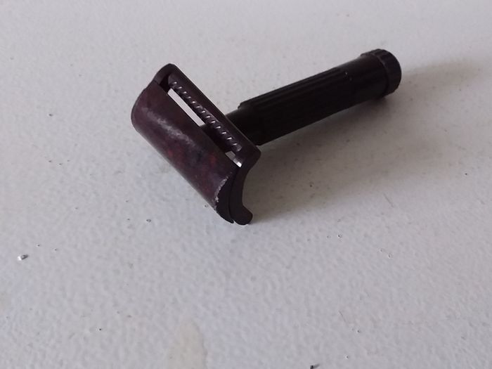 Vintage : German Slant Safety Razor in Brown Bakelite