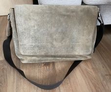 Men's shoulder bag leather