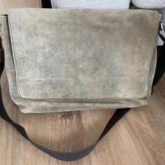 Men's shoulder bag leather