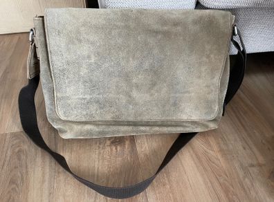 Men's shoulder bag leather