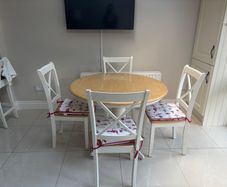 kitchen table & 4 chairs