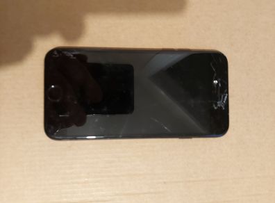 Apple Iphone 7, Black, 128GB, 94 percent Battery Life, Activation Locked, good cosmetic condition, for parts or repair