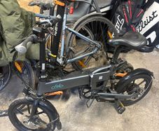 Electric bike fiido