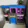 5 Imaginext Playsets Image 2