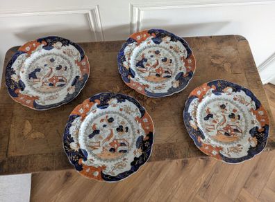 Antique 1820's Masons "Bird and Basket" plates. Dublin retailer mark. Thomas & Higginbotham