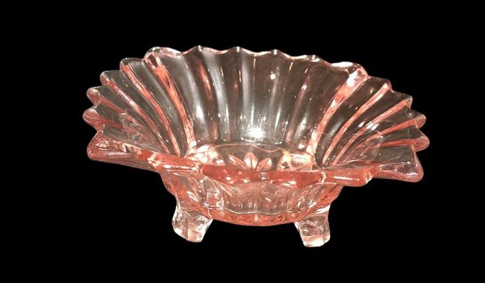 4 x Brockwitz footed prism dish