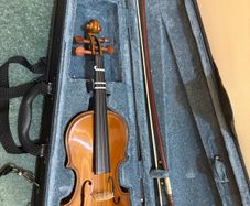 1/8 size Violin Stentor