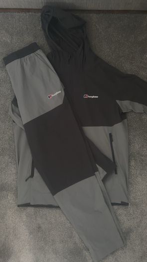 tracksuit