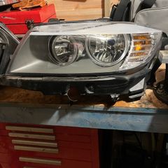 E90/E91 lci halogen headlights