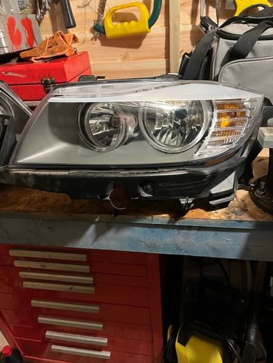 E90/E91 lci halogen headlights