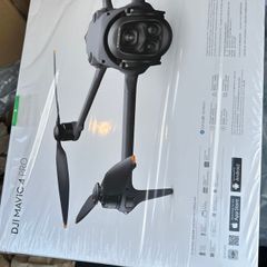 MAVIC 4 Pro. DJI Fly More Combo Full
