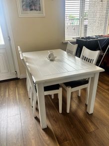 table and chairs