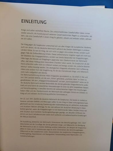 Verbrechen der Wehrmacht, German language book