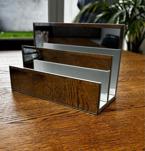 Letter/post organiser/stand