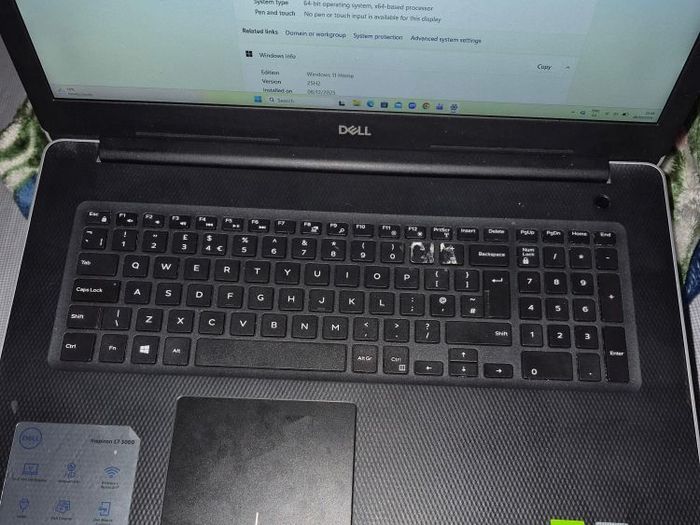 Dell Laptop 8GB Ram 1 TB Storage