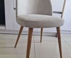 Dining chair