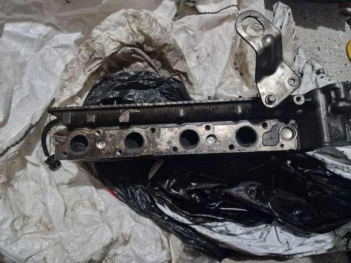 Ford Transit 2.4 Engine Head