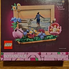 Lego Floral Frame 40916