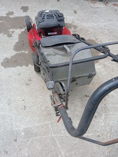 castle garden self-drive lawnmower