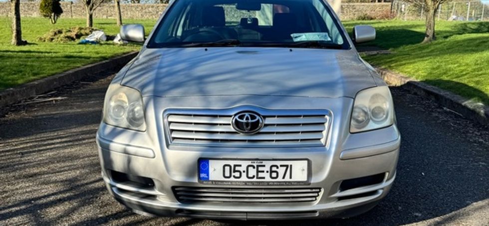2005 Toyota Avensis