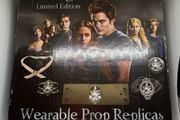 Twilight Wearable Prop Replicas Autograph Limited Edition NECA