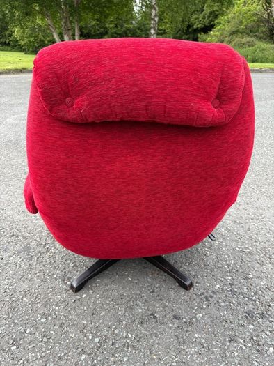 Mid-century vintage swivel armchair c1970