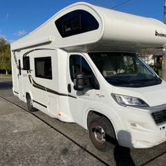 Excellent cond. 6 berth 6 bed camper