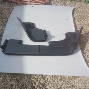 Porsche 944 rear under spoiler