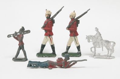 Vintage lead soldiers