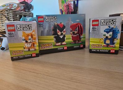 Unopened SONIC LEGO BRICKHEADS Full Collection - Tails, Shadow, Knuckles, Sonic