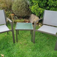 2 Chairs and Side Table