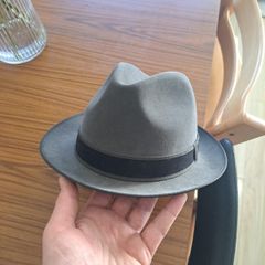 Vintage fedora hat