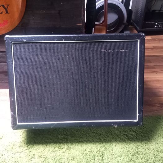 Harley Benton v30 2x12