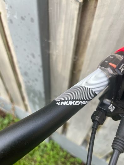 carrera mountain bike