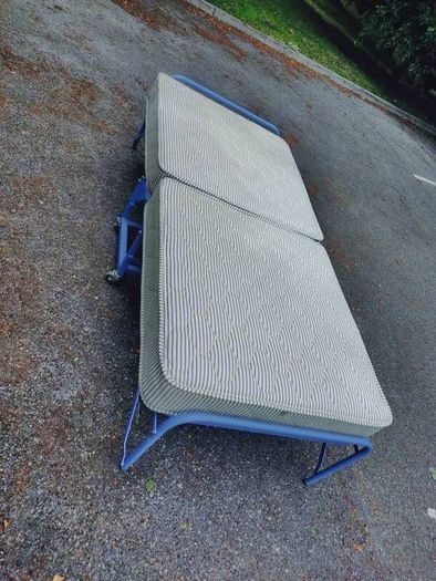 folding bed