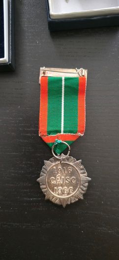 2 Reproduction 1916 and 1966 (Silver) medals for sale