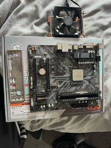 Ryzen 7 5800X Bundle 32GB Corsair Vengeance DDR4, B450M DS3H, Cooler Master CPU Cooler
