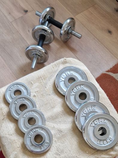 York Fitness 20kg Chrome Adjustable Dumbbell Set (Pair)