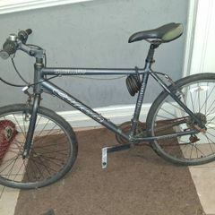 Mens Hybrid Bikes X 2 Needs Some Small Tlc. Subway Carerra+b-twin Hopper 100 Hybrid.